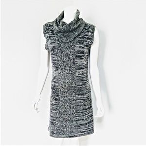 Theme gray sleeveless sweater dress
